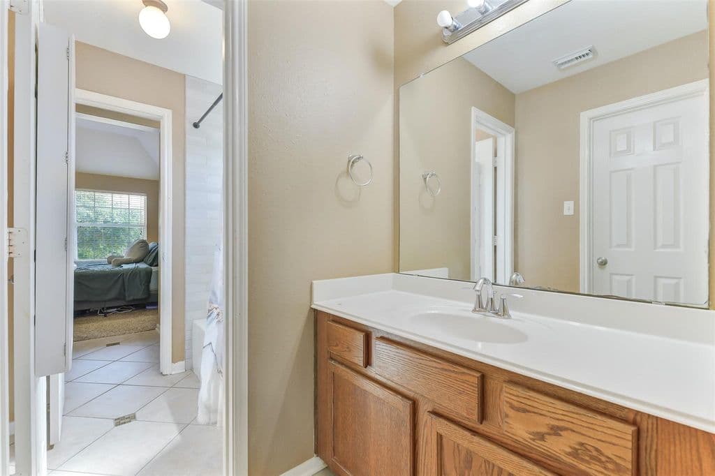 13502 Hammond Hills Lane thumbnail 27