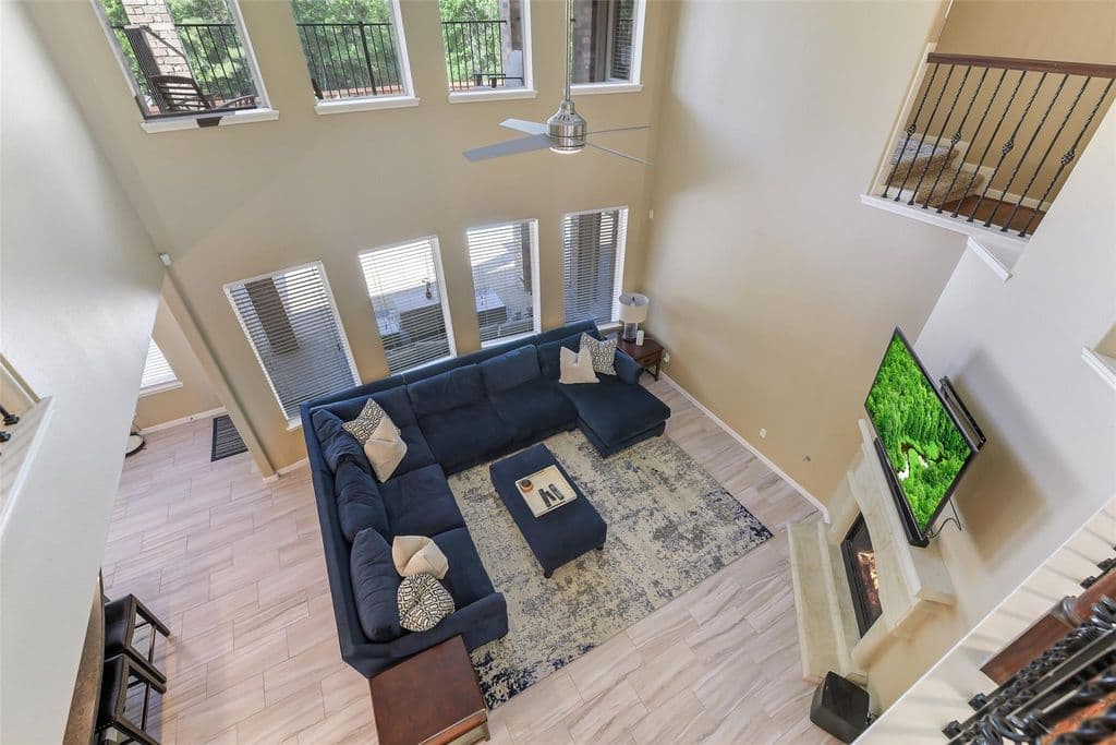 13502 Hammond Hills Lane thumbnail 8