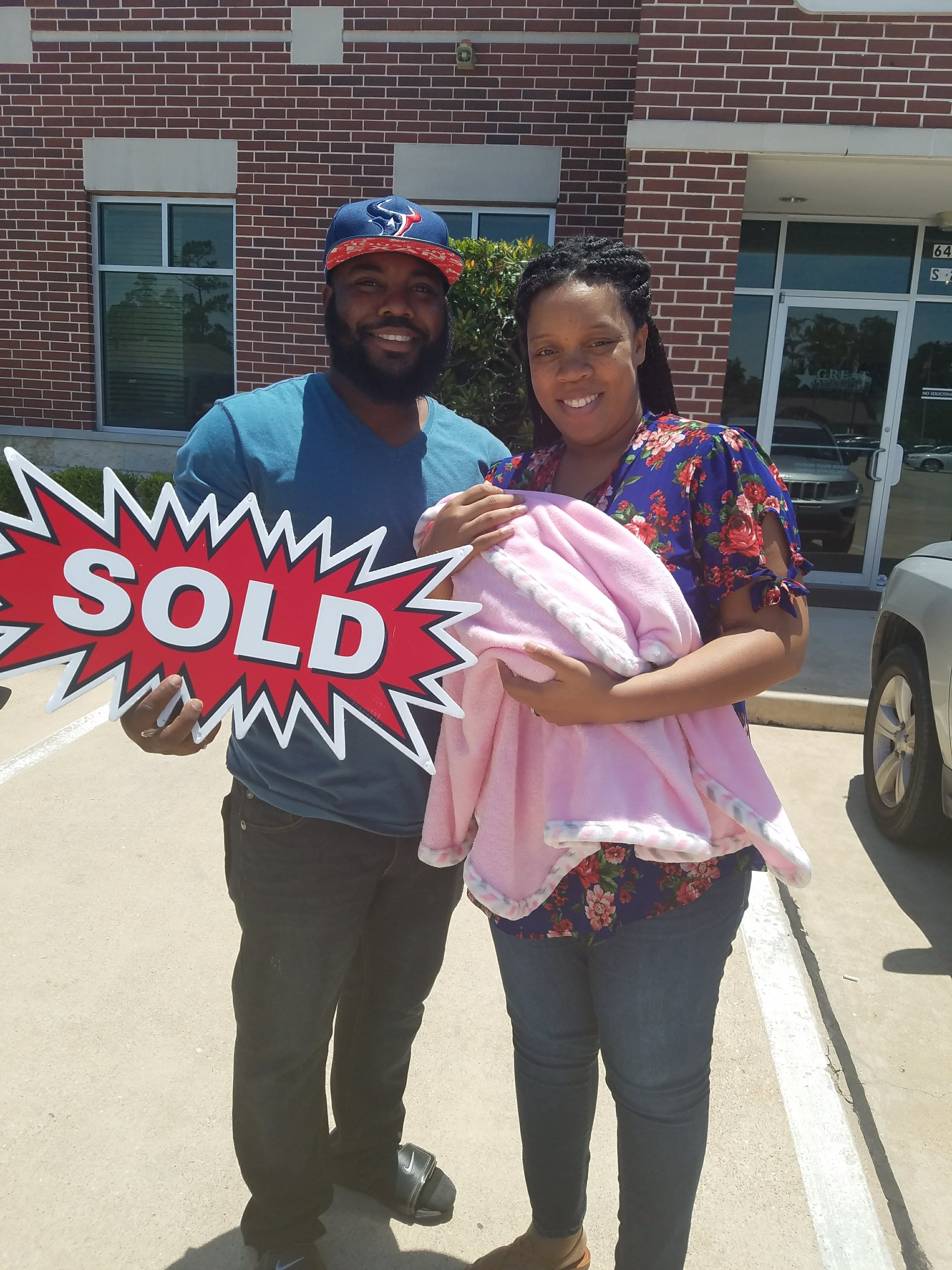AZOR Realty Group sold property and happy client 1